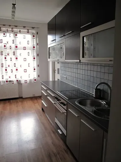 mieszkanie do wynajęcia 3 pokoje 68m Kraków Śródmieście - miniatura 2