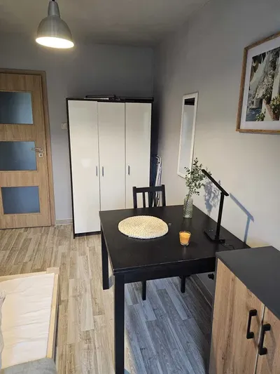 do wynajęcia pokój, ok. 10m2, os. Zwycięstwa, Winogrady - miniatura 3