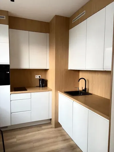 Kawalerka z wydzieloną sypialnią - Poznań, Jeżyce - miniatura 2