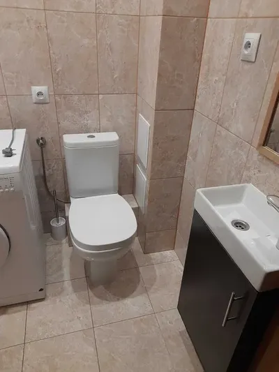Bezpośrednio mieszkanie 32,5 m2 za 1900 zł - Ochota - miniatura 4
