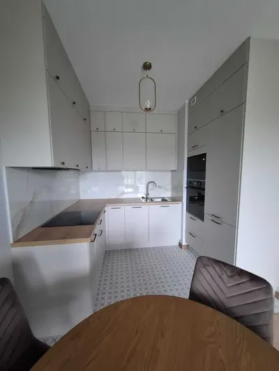 REZERWACJA Mieszkanie do wynajęcia 37m2, NOWE, klimatyzacja, ul. Równoległa 16B, garaż, Włochy, Urbino - miniatura 3
