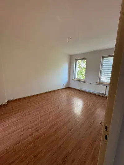 Wynajmę 2 duże pokoje 56 m² Traugutta Szwederowo kamienica po rewitalizacji
