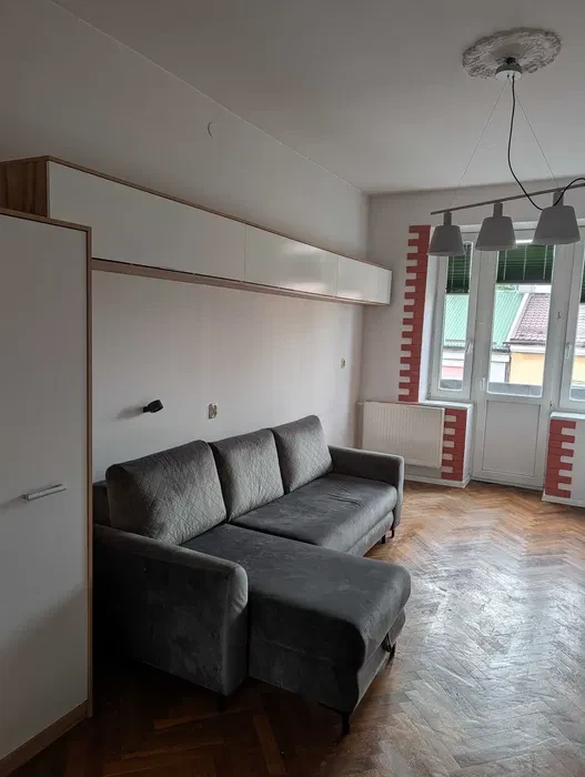 Przytulna kawalerka 34 m² z balkonem i parkingiem | ul. Moniuszki - 1/8