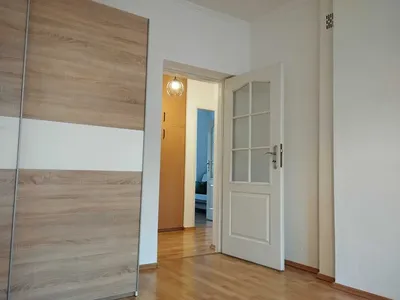 Pokój do wynajęcia dla studentki - miniatura 3