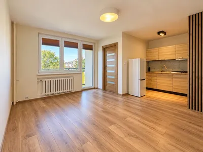 Dwa pokoje | osiedle P | 34 m² | po generalnym remoncie