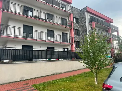 Mieszkanie na wynajem, 1go maja, nowe budownictwo, w pełni wyposażone, umeblowane dostępne od ręki, spokojna okolica, piwnica, parking, duży balkon - miniatura 2