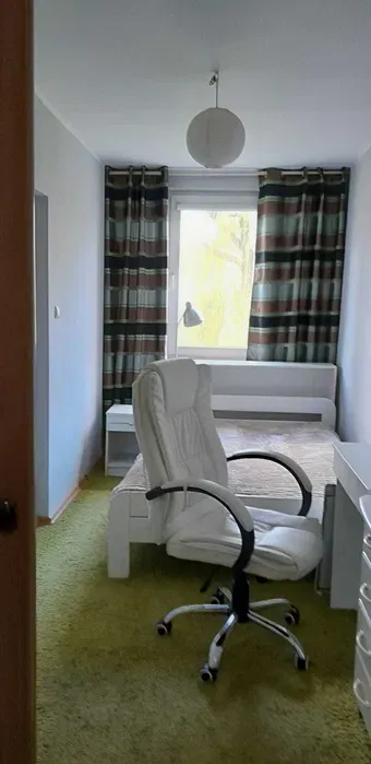 Czyste, przytulne mieszkanie 36 mkw 2 pokoje na granicy Włoch i Ochoty. - miniatura 2