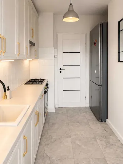 Przestronne 2 pokoje, 51 m² | salon 25 m² | osobna kuchnia | duży balkon | super lokalizacja - miniatura 4