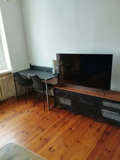 Mieszkanie 2-pokojowe 48m2, Czarnieckiego, 10 min od starówki - miniatura 3