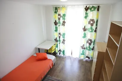 Wynajmę mieszkanie - 3 pokoje, ul. Bobrzyńskiego. Wolne od 1 października. - miniatura 4