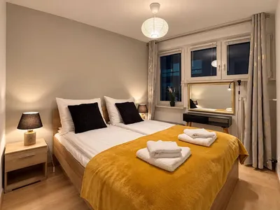 3 pokojowe | Złote Tarasy | Balkon | Parking | Metro Rondo ONZ i Świętokrzyska - miniatura 5