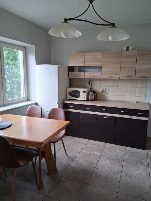Do Wynajęcia Pokoje Zalesie Rzeszów - 1/8