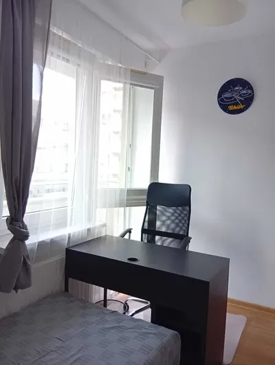 BEZPOŚREDNIO do wynajęcia POKÓJ NA OCHOCIE BLISKO WUM ul. Sierpińskiego 1A - miniatura 2