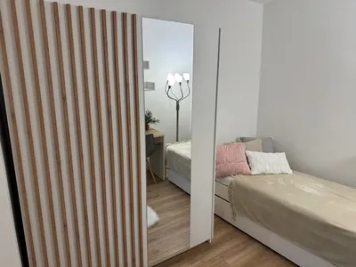 Pokój jednoosobowy do wynajęcia – LSM, ul. Zana | po remoncie | od listopada - miniatura 3