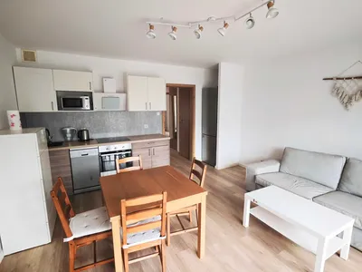 3-pokojowe mieszkanie 56 m² Ruczaj, ul. Bobrzyńskiego - miniatura 2