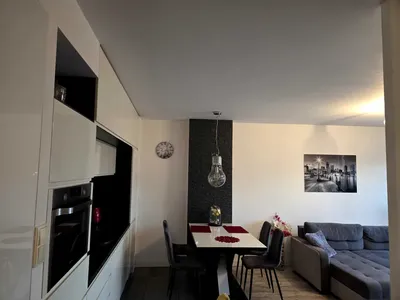 Mieszkanie z widokiem na morze. Apartamentowiec Transatlantyk. - miniatura 3