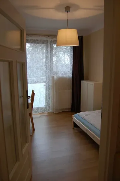 BEZPOŚREDNIO - SARMACKA / PODGÓRZE - ŚWIETNE mieszkanie 4 pokoje/ dla 3 osób - doskonała lokalizacja - miniatura 4