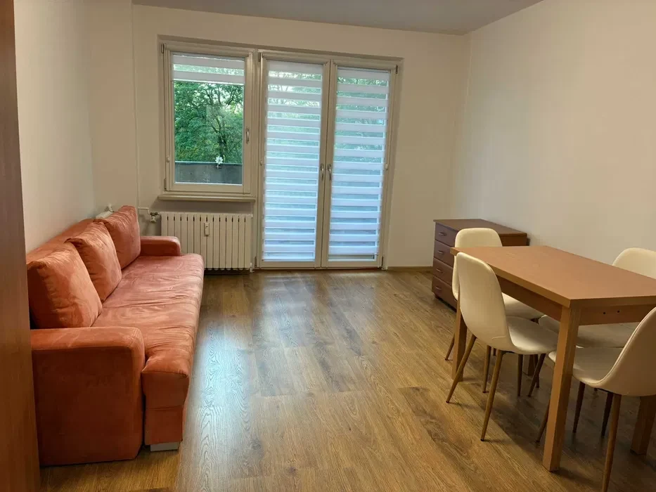 Mieszkanie dwupokojowe, os. Piastów, z balkonem - 1/30