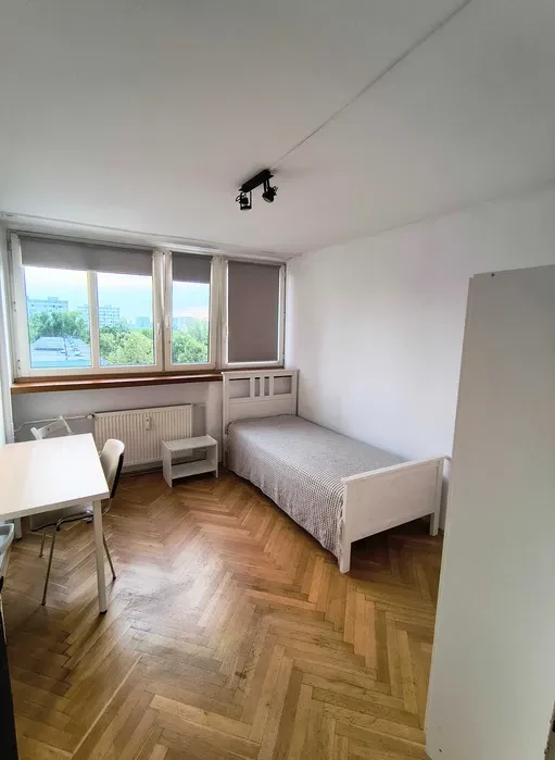 Do wynajęcia pokój 1-os. koło Sky Tower. Świetna lokalizacja! - 1/5