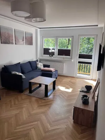 Wynajme dwupokojowe mieszkanie na Dąbrowie kolo Parku Podolskiego
