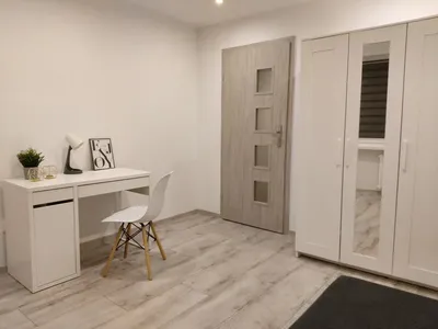 Pokój 11 m² z balkonem, Paganiniego 4. Blisko UMCS, KUL i UMLub. 1050 zł + opłaty, internet w cenie. Dostępny od 1.10. - miniatura 3