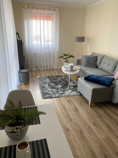 Mieszkanie 46m2. Osiedle Winnica. Balkon około 20m2 z częściowo widokiem na Wisłę.