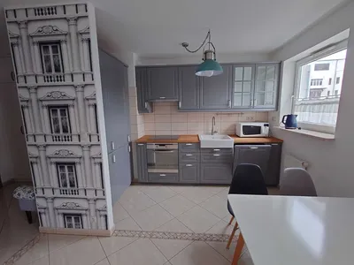 Kawalerka na pierwszym piętrze w niskim budynku z windą. - miniatura 3