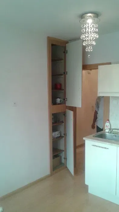 Hynka blisko lotniska ogloszenie grzecznosciowe - miniatura 4