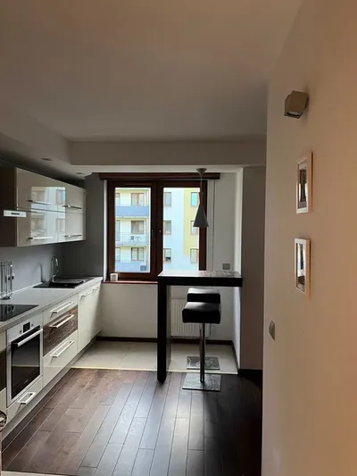 Mieszkanie dwupokojowe 52m2, ul. Piękna, Tarnogaj - miniatura 2