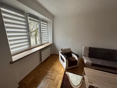 Ciepłe mieszkanie na wynajem Kopińska - miniatura 2