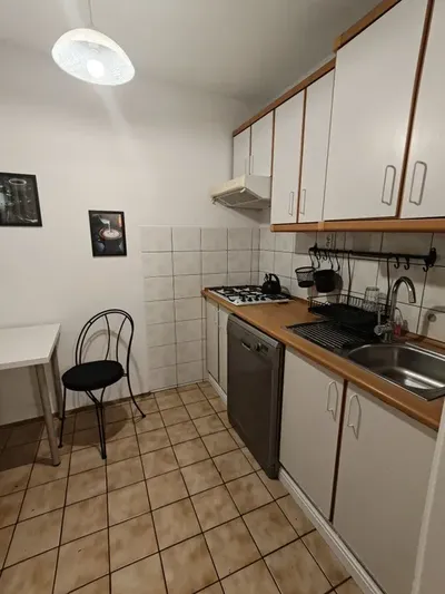 Wynajmę kawalerkę ul. Rejtana 5 - miniatura 4