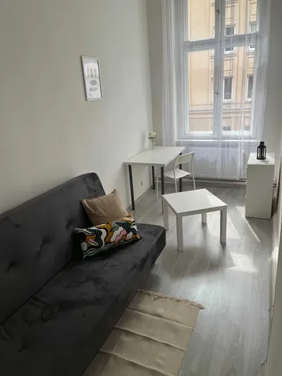 Wynajmę - pokój jednoosobowy. Centrum - ul. Taczaka 21