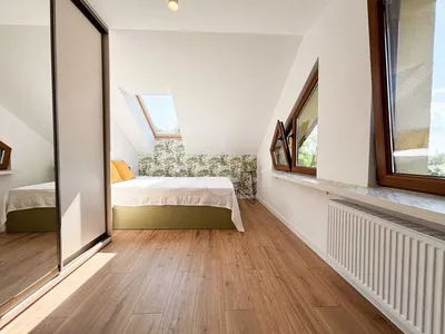 Kraków – Borek Fałęcki -- ul.Kolejarzy – 30 m2 z OGRÓDKIEM i możliwością parkowania