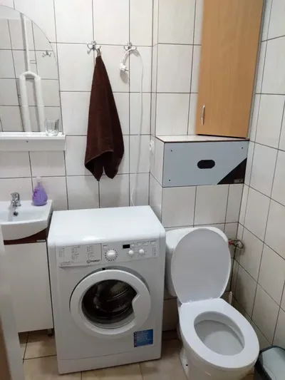 Pokój do wynajęcia blisko centrum. Cena z rachunkami. - miniatura 4