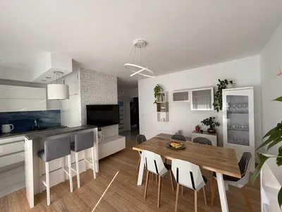 Wynajmę przestronne mieszkanie 4 pokoje 90m2 | 2 miejsca garażowe