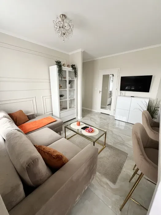 Mieszkanie na wynajem 46 m² | balkon | 2 km od Rynku - 1/8