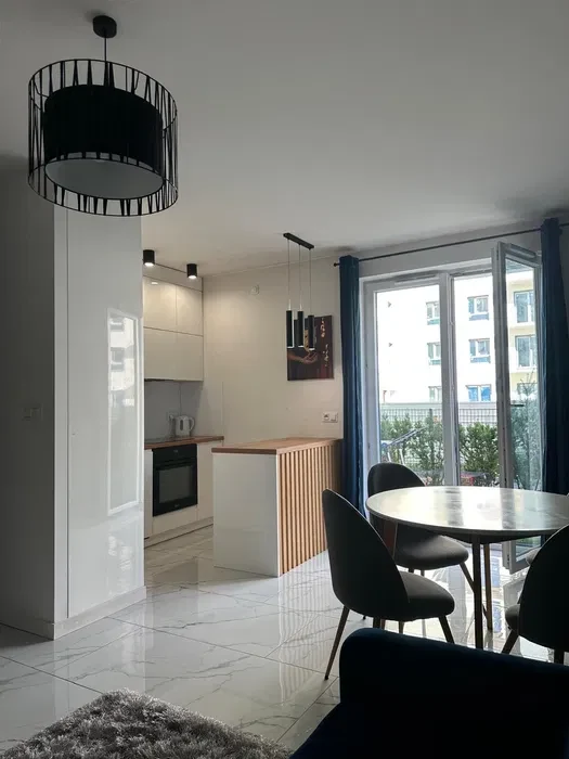 Do wynajęcia 2 pokojowe mieszkanie 40 m2 z prywatnym ogródkiem, Bemowo, ul.Szeligowska 59 - 1/8