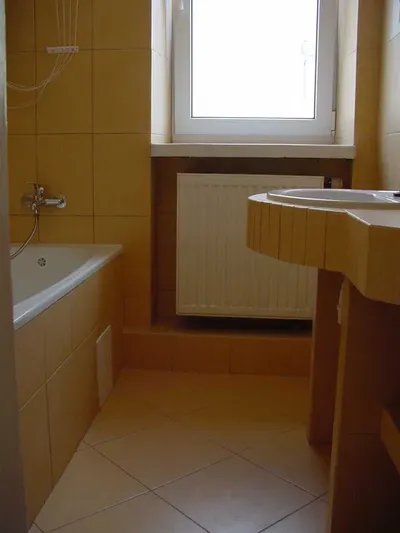 Kawalerka dla studenta Śródmieście Nowy Świat – Gałczyńskiego 2800 zł - miniatura 5