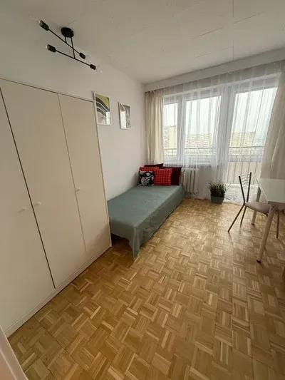 Pokój z balkonem ! UKW / CM UMK/ ul.Karpacka 39B - miniatura 4