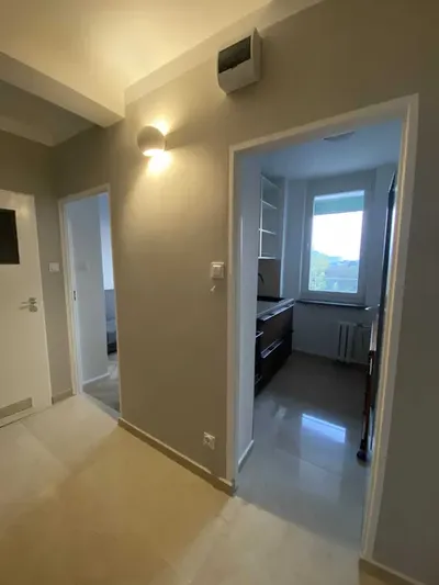 Nowe mieszkanie na wynajem 38 m² po remoncie z balkonem | Wola, 2 min od metra Płocka - miniatura 5