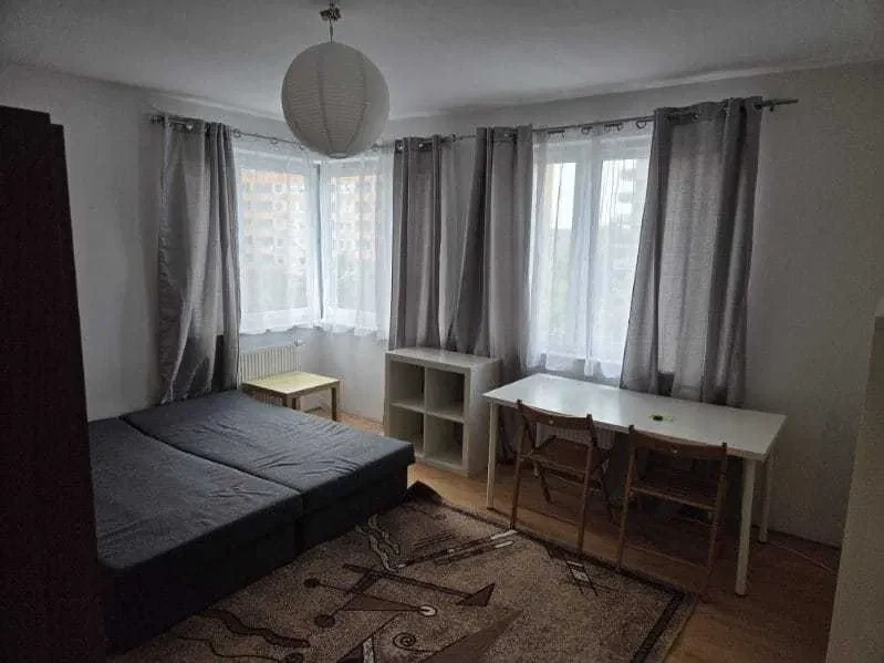 Jasny pokój do wynajęcia ,os. Oświecenia - 1/6