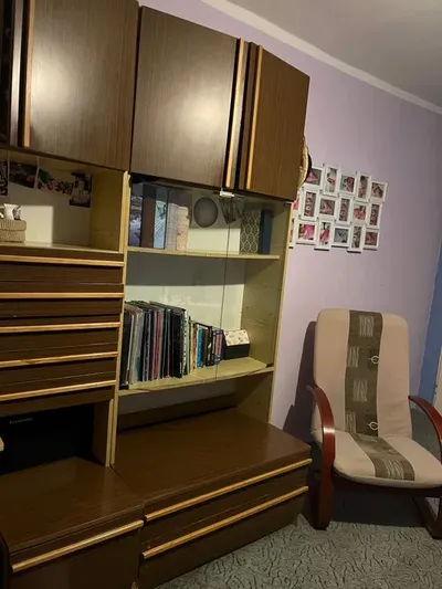 Bardz duży pokój z balkonem, Osiedle Odrodzenia Katowice - miniatura 2