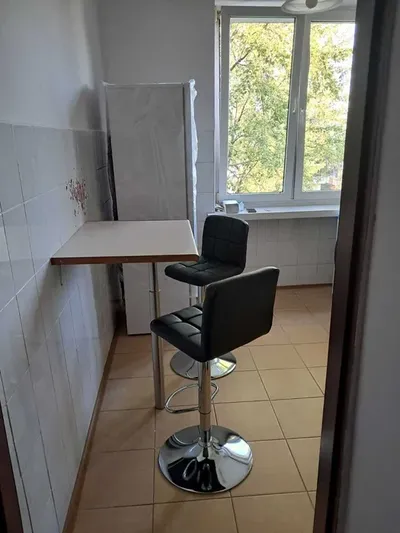 Przytulna kawalerka w centum - miniatura 3