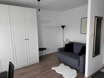 Kawalerka na wynajem Kraków Łagiewniki I dobrze skomunikowana I gotowa do zamieszkania I balkon - miniatura 2