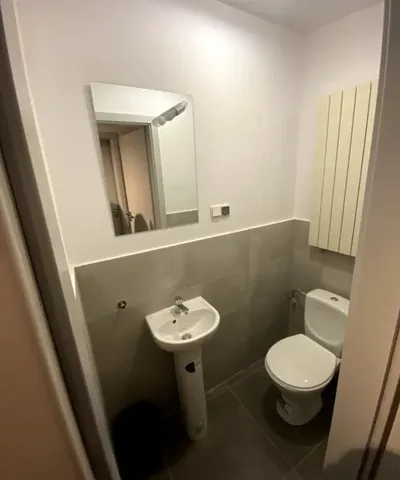 Pokój jednoosobowy centrum 15m2 - miniatura 5