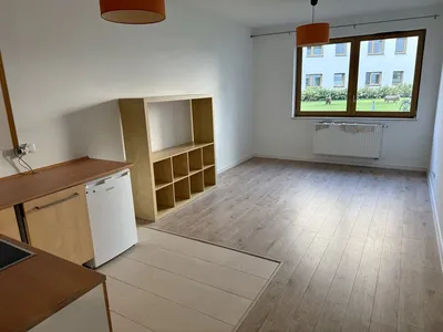 Mieszkanie 43m2 z ogrodkiem. Granica Żoliborza i Bielan - miniatura 3