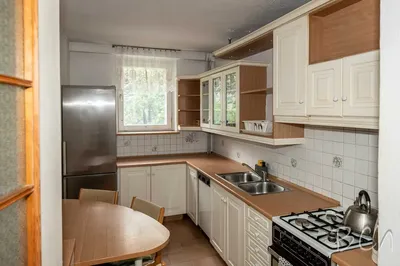 Ochota - Rakowiec, 70 m2, 3 samodzielne pokoje, osobna kuchnia - miniatura 5