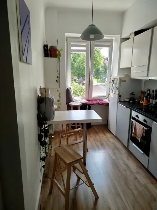 Żoliborz.Wynajem. Mieszkanie na dwa miesiące. - 1/2