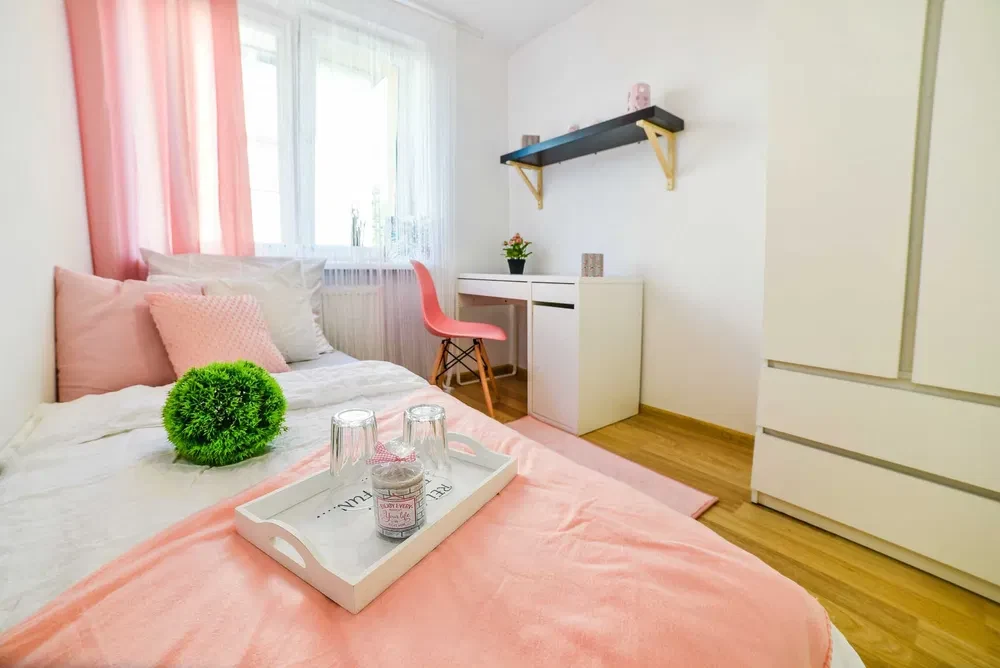 Wolny od września! Pokój blisko centrum, ul. Batalionów Chłopskich 16 - 1/5
