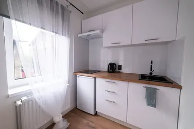 Wynajmę kawalerkę po remoncie [7 min do Spodka] - miniatura 4